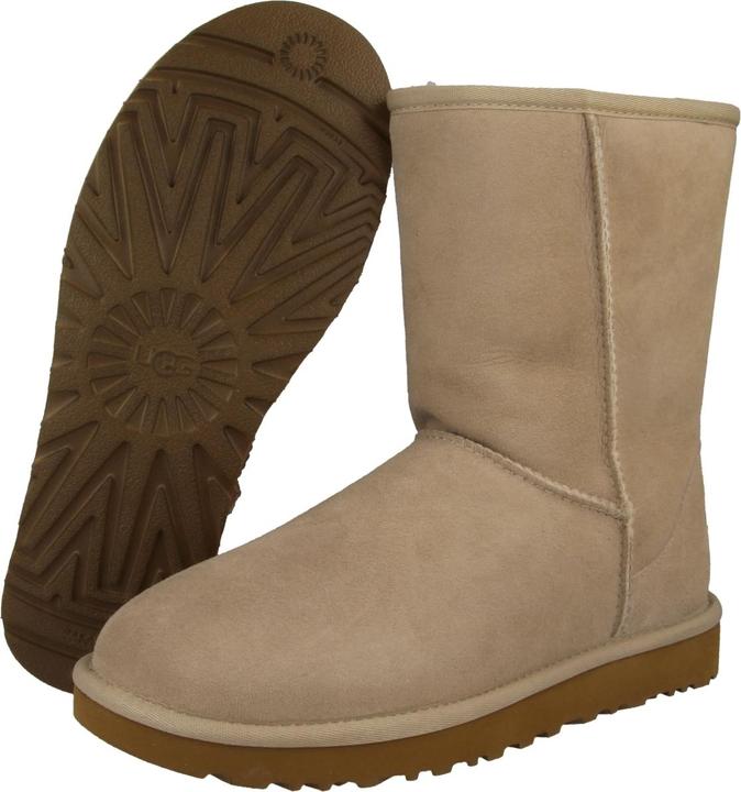 Image du produit Ugg Classic II Short (41)