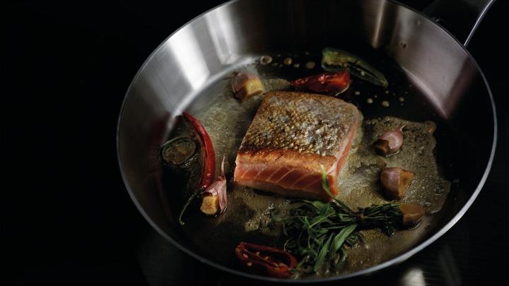 Actual product image AEG A6-1-6AG with Wet & Dry Function, Grey