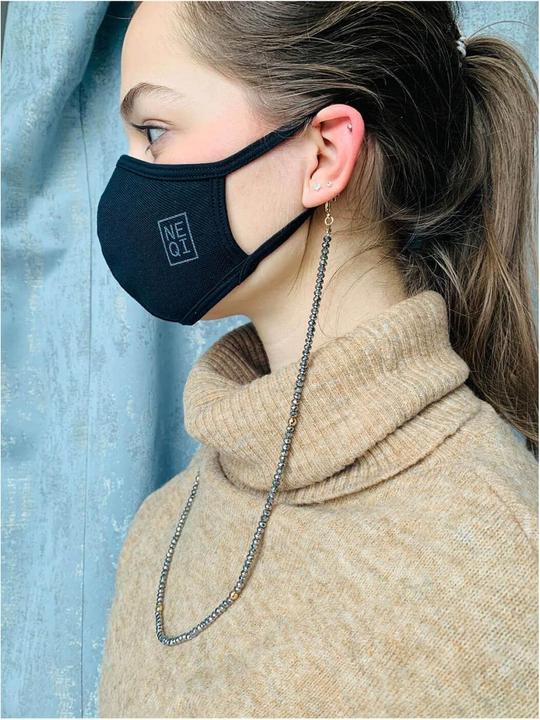 Actual product image Neqi Face Mask Chain Grey Pearls