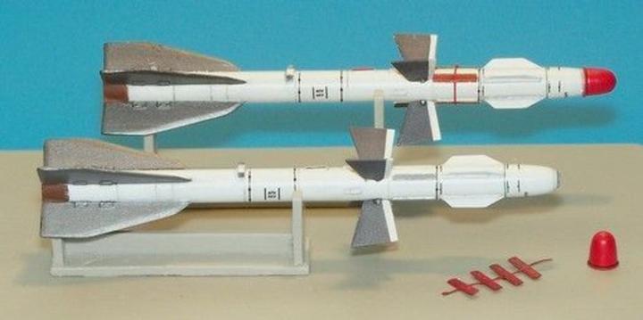 Produktbild Plus Model Russian missile R-27T AA-10 Alamo-B