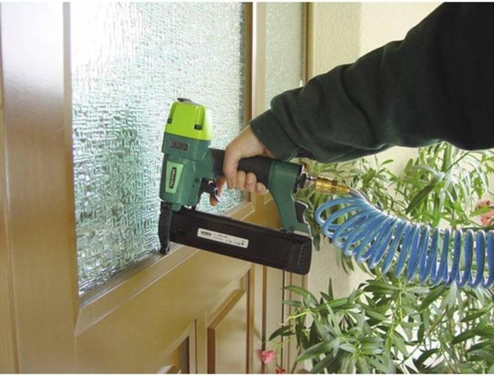 Actual product image Prebena Compressed air nailer