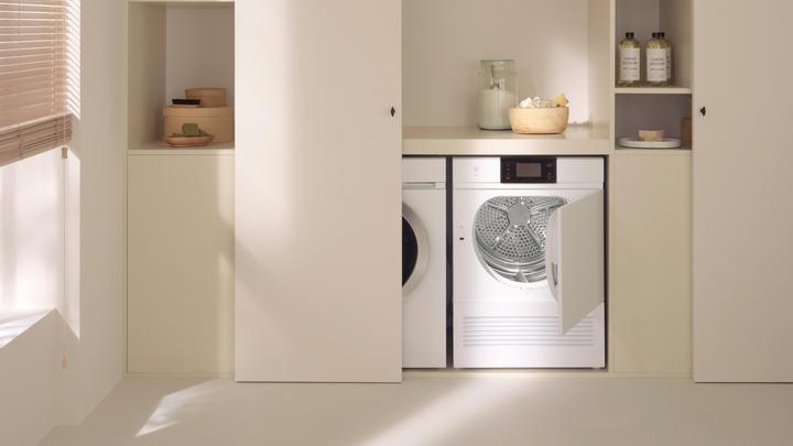 Produktbild V-Zug Wäschetrockner AdoraTrocknen V2000 (7 kg, Rechts)