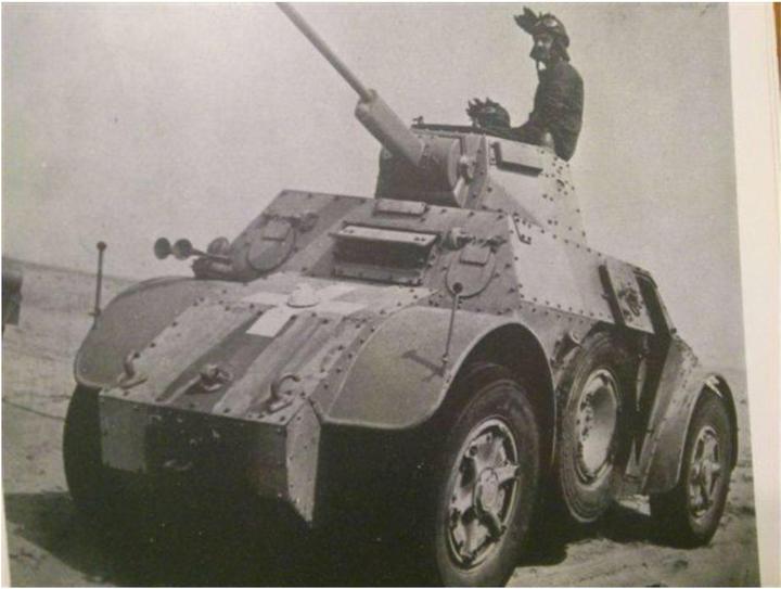 Produktbild 1:35 AB 41 m.Bersaglieri Ital.Infanterie