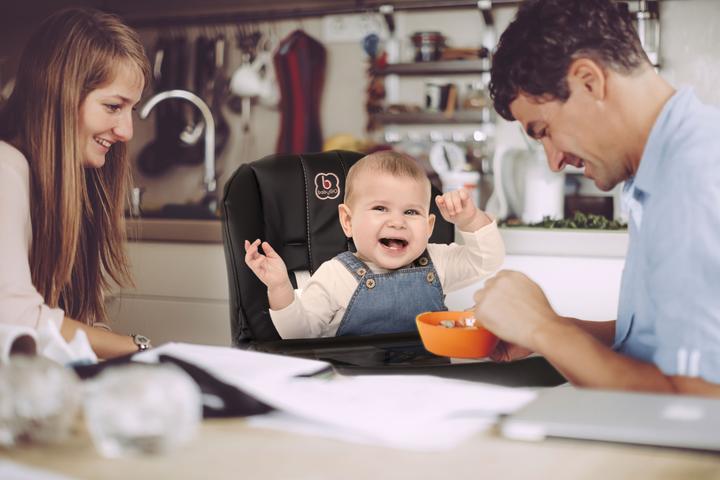 Actual product image BabyGo Divan Black-Gold high chair (Highchair)