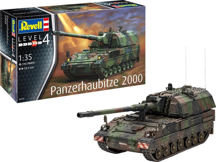Actual product image Revell self-propelled howitzer 2000