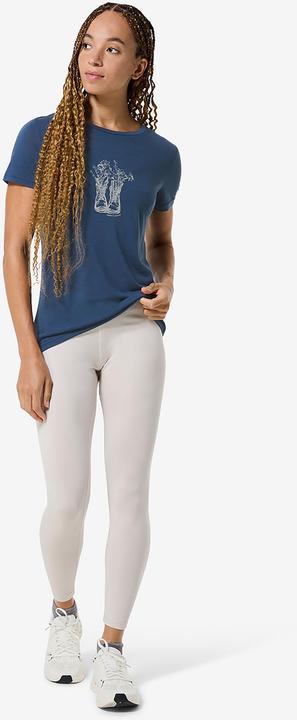 Actual product image Super Natural W Flower Boots Tee (S)