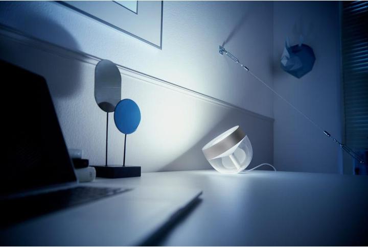 Produktbild Philips Hue Iris (570 lm)