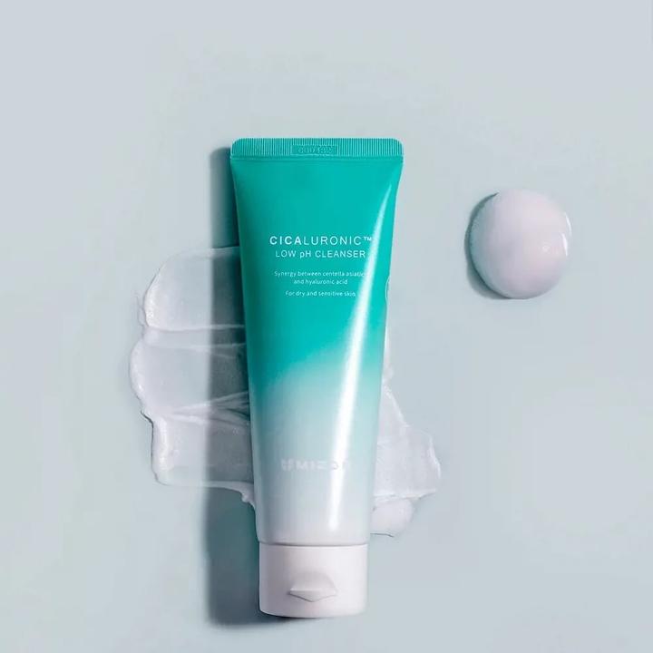 Produktbild Mizon Cicaluronic low ph cleansing foam (Reinigungsmilch, 120 ml)