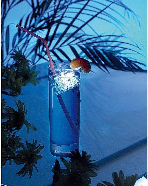 Produktbild Lunartec LED-Leucht-Eiswürfel, weiss, inklusive Batterien