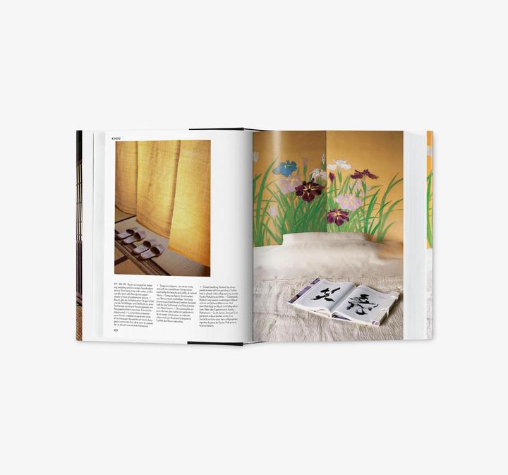 Immagine prodotto Living in Japan. 40th Ed (Inglese, Francese, Tedesco, Alex Kerr, 2022)