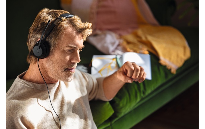 Actual product image Jabra Evolve2 50 USB-A UC Stereo (Cable, USB-A)