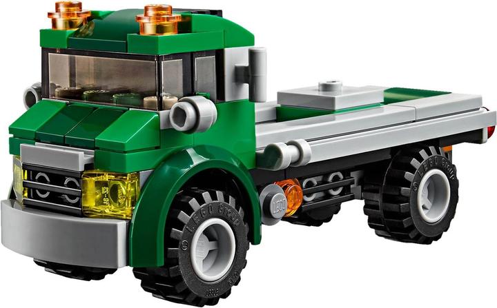 Actual product image LEGO Chopper Transporter (31043, LEGO Creator 3-in-1)