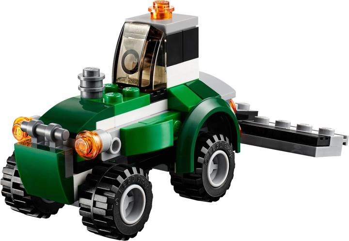 Actual product image LEGO Chopper Transporter (31043, LEGO Creator 3-in-1)