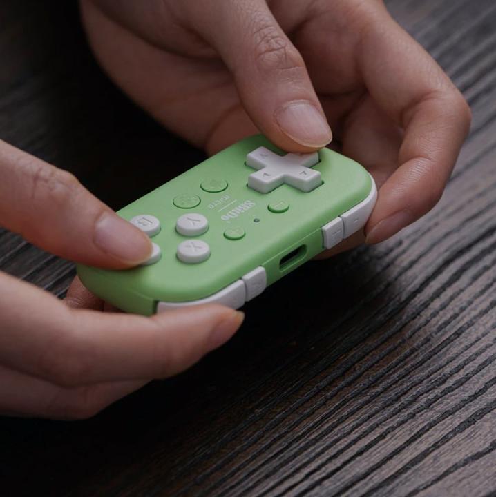 Image du produit 8bitdo Micro gamepad (Mac, Android, iOS, Switch, PC)