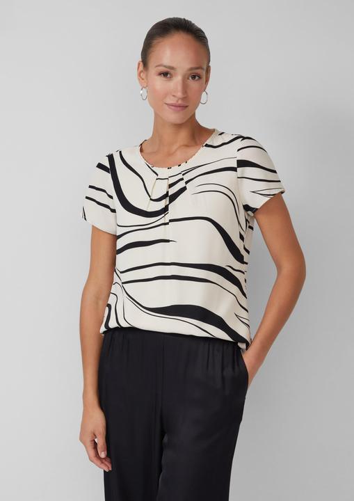 Immagine prodotto s.Oliver Bluse Kurzarmbluse mit Rundhalsausschnitt und All-over-Print (36)
