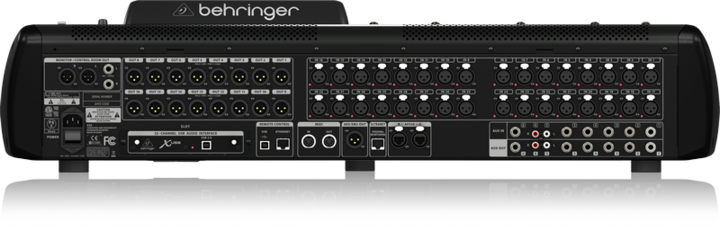 Image du produit Behringer X32 (Studio et mixeur live)