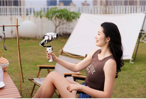 Produktbild Zhiyun Crane M3S (Spiegelreflexkamera, Systemkamera, 2.50 kg)