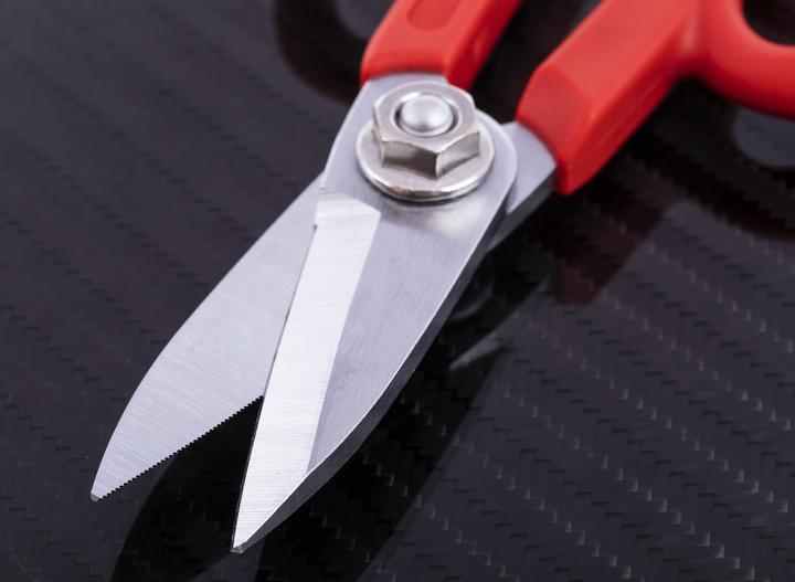 Actual product image RS PRO Kevlar cutter (14.50 cm)