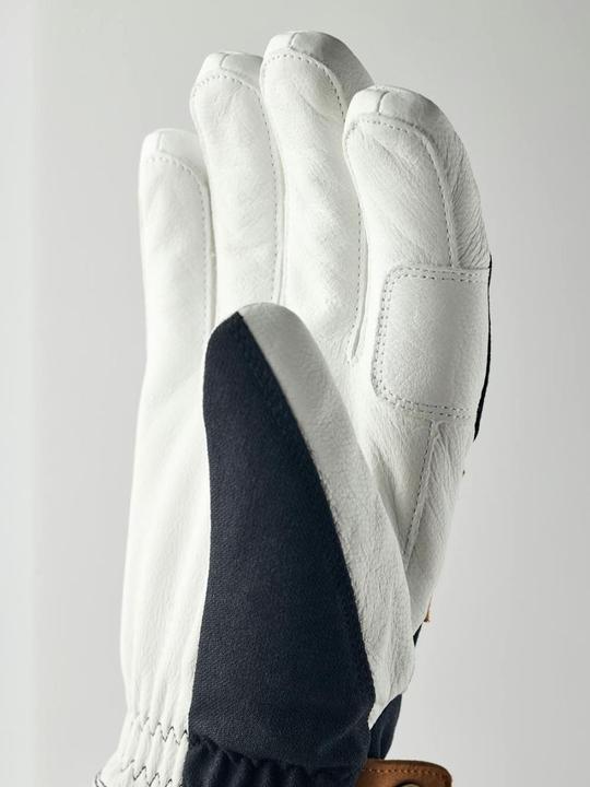 Actual product image Hestra Voss Czone (10)