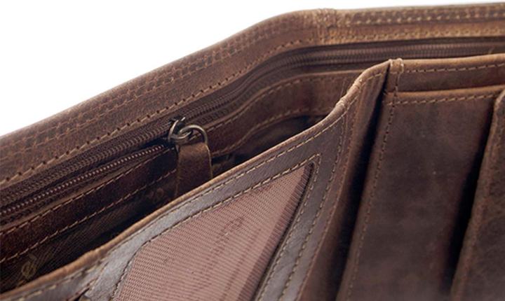 Actual product image Greenland Nature Montana shoulder bag leather 11 cm