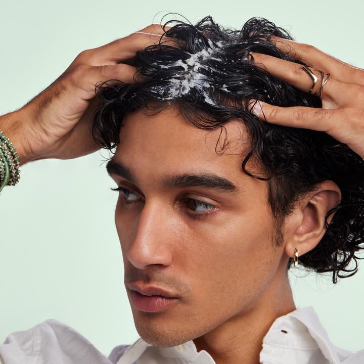 Actual product image Bumble and bumble Bb. Care - Seaweed Whipped Scalp Scrub (200 ml)