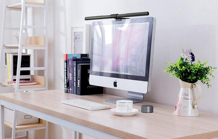 Actual product image Yeelight Pura Monitor Light Bar Pro