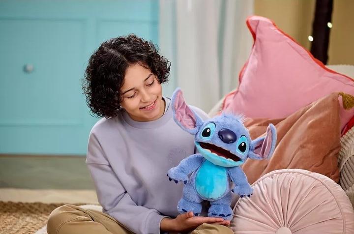 Actual product image Wow! Stuff Real FX Chatty Stitch