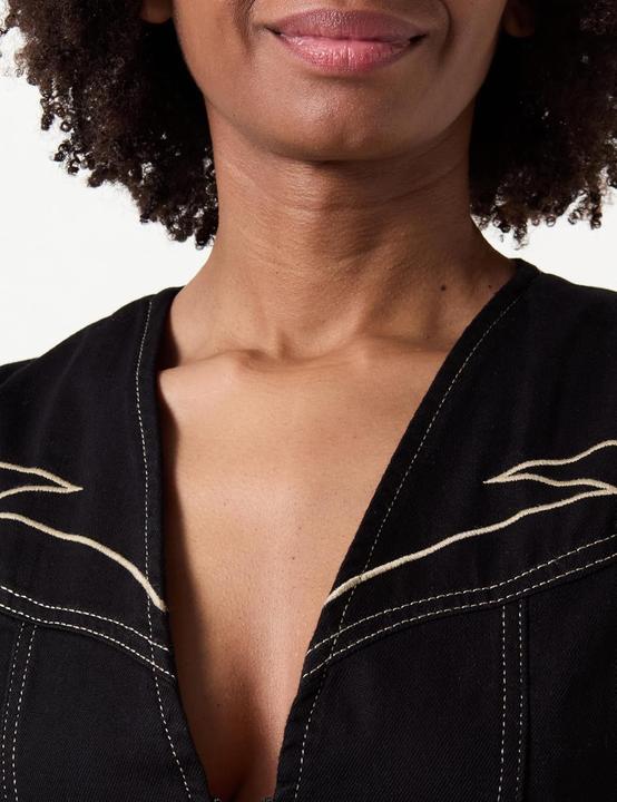 Actual product image Pinko Dracula Bull Vest (M)