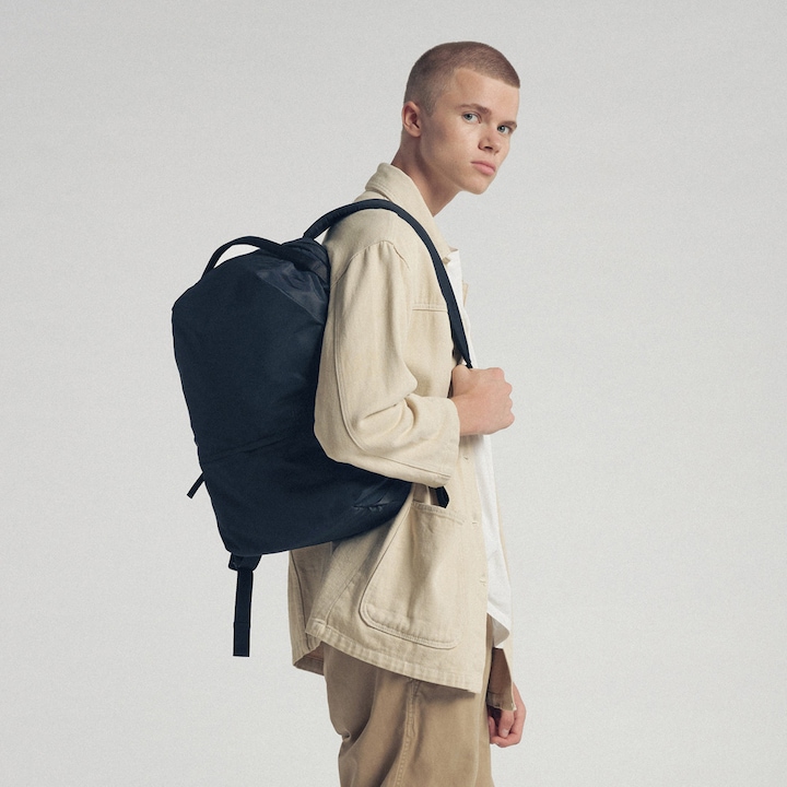 Actual product image Urth Arkose 20L Backpack (Black) (Photo backpack)