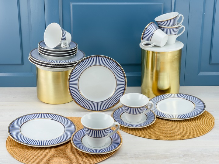 Actual product image CreaTable Noblesse (18 Piece)
