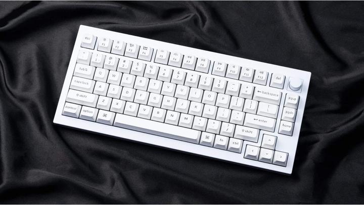 Actual product image Keychron Q1 Pro (USA, Cable)