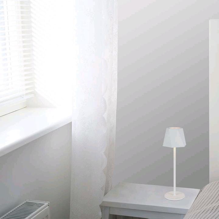 Actual product image V-TAC VT1034 LED Table Lamp1,5 W, IP20, White (150 lm)