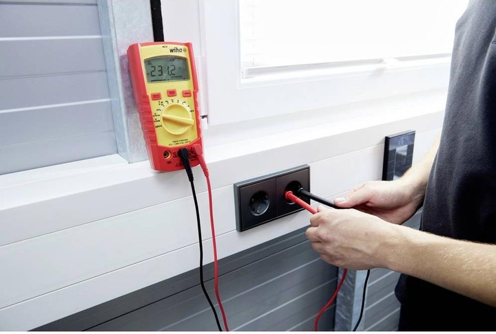 Produktbild Wiha Digitales Multimeter (CAT IV 600V, CAT III)