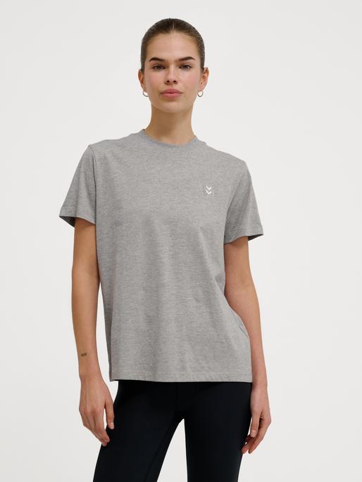 Actual product image hummel hmlPULSE W T-SHIRT (S)