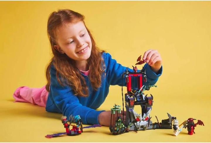 Productafbeelding LEGO Draconisch stormdorp