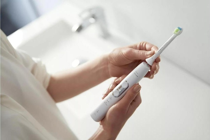 Actual product image Philips Sonicare W2 Optimal White (5 x)