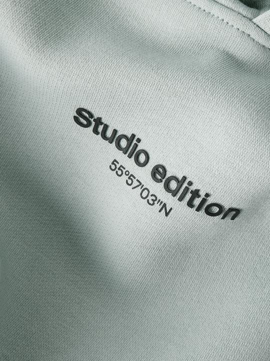 Produktbild Name it Nkmbrody Ls Nreg Sweat Wh Bru Noos (116)