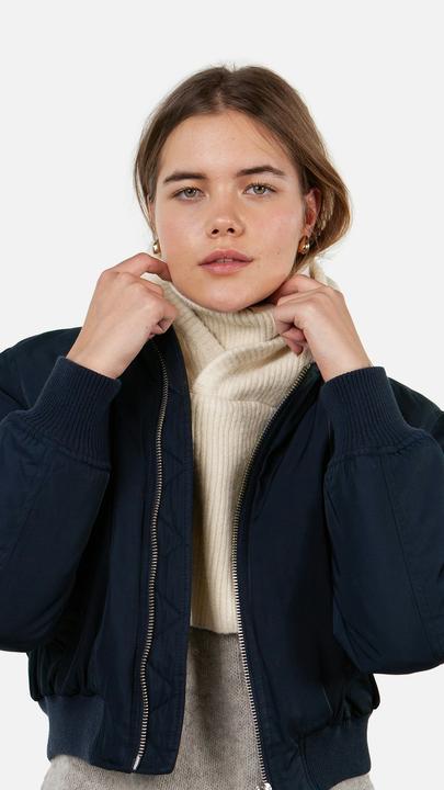 Actual product image Barts Women's Darty Hood (One size)