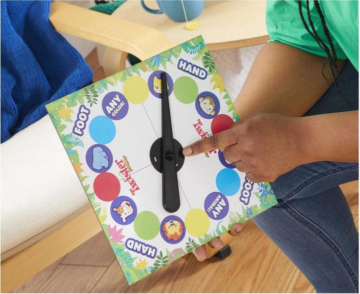 Actual product image Hasbro Gaming Twister Junior (Dutch)