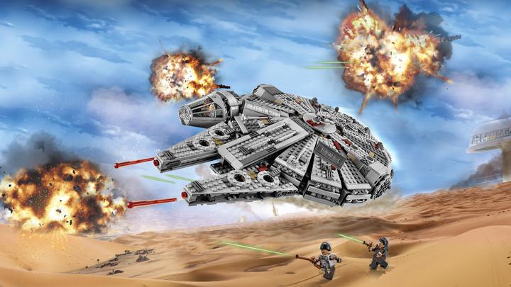 Actual product image LEGO Star Wars Millennium Falcon (75105, LEGO Star Wars)