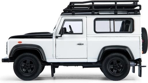 Actual product image Franzis Land Rover Defender