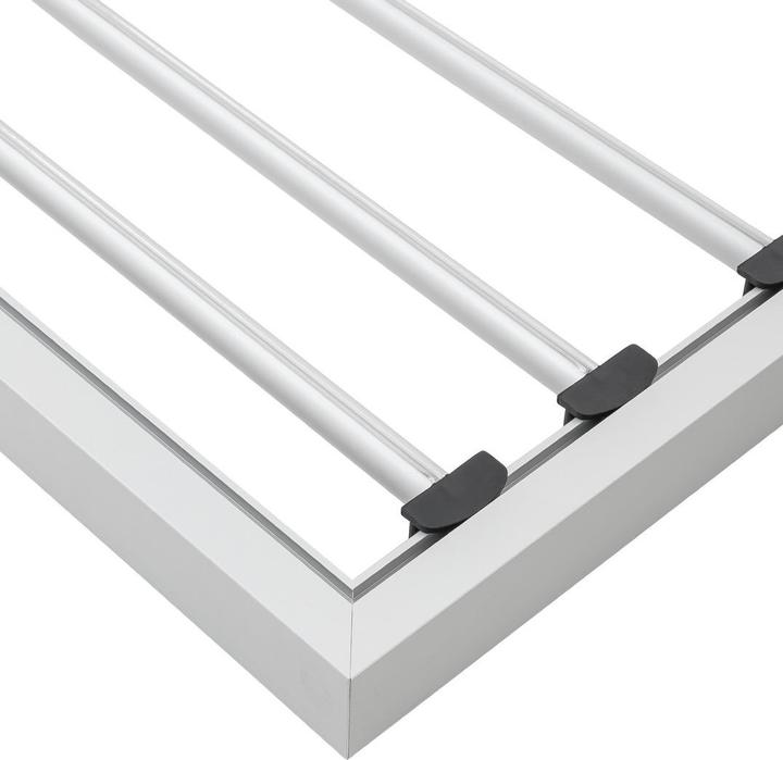 pfister Dress-Room In