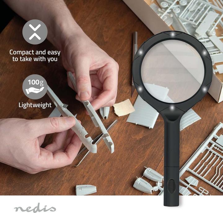 Actual product image Nedis Handlupen | Linsenstärke: 4 Diopter | 10000 K | 0.05 W | 9 lm | Schwarz