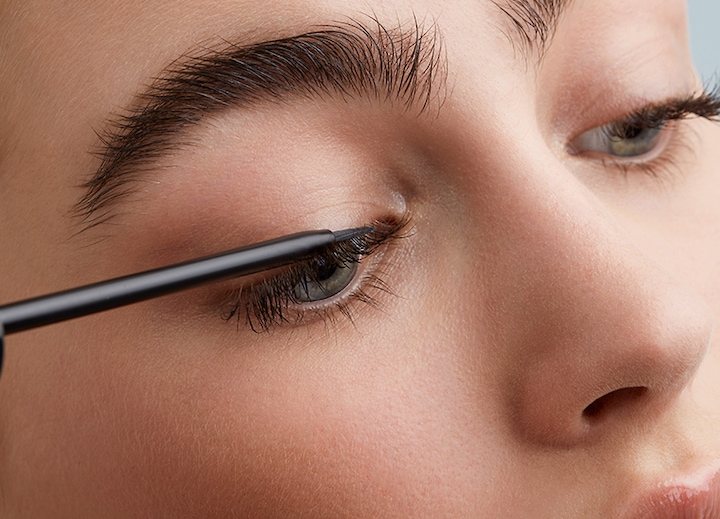 Image du produit M2 Beauté Sérum activateur de cils (4 ml)
