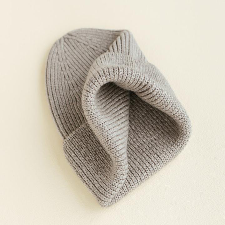 Actual product image Hvid Beanie Fonzie Pebble