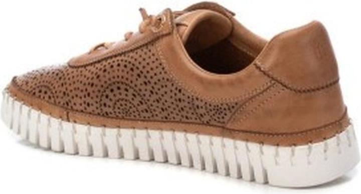 Image du produit Carmela Baskets pour Femmes (39)
