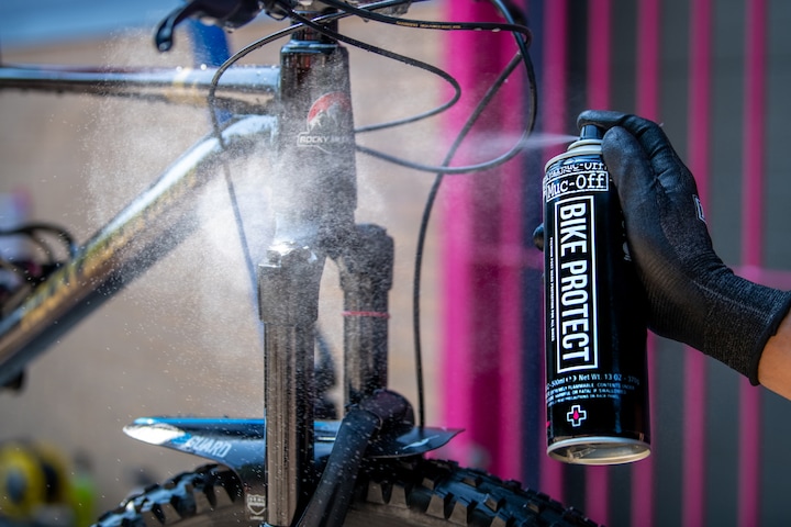 Produktbild Muc-Off 8-In-One (1500 ml, Pflegeset)