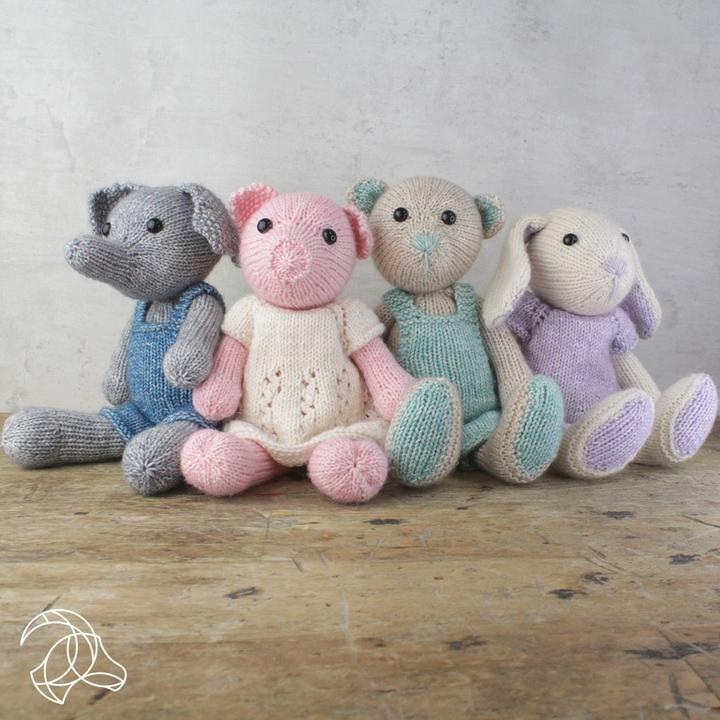 Actual product image Hardicraft Kloe bunny - knitting set