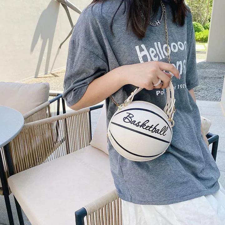 Actual product image Only-Bags.Store Interessante Basketballtasche aus Leder in Form eines Balls, Geldbörsen für Teenager