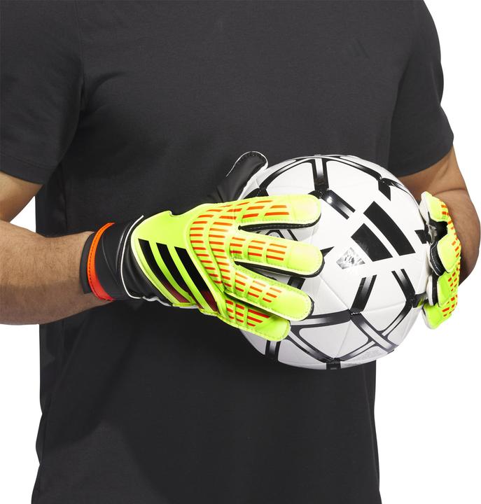 Produktbild Adidas Predator TRN (10)